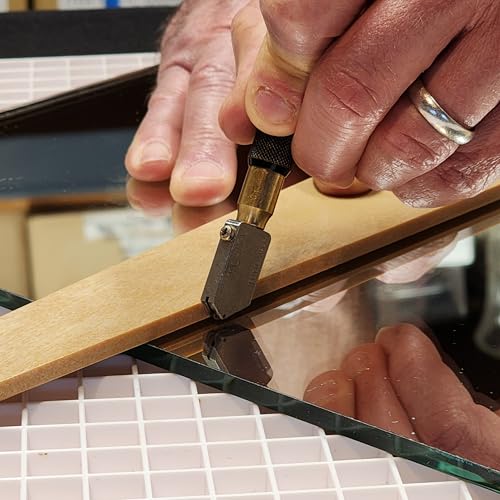 TOYO TC17BV Glass Cutter | Brass Handled TAP Wheel Technology Supercutter | Straight Blade | Original Self Oiling Glasscutter | Made in Japan