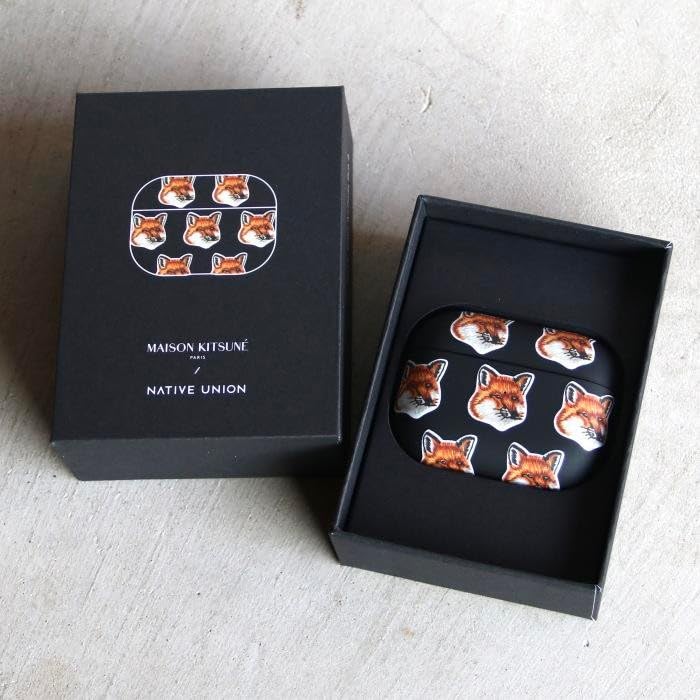 MAISON KITSUNE&#39; - 国内完売品　MAISON KITSUNE  フォックス　AirPods Pro2 Maison Kitsune x Native Union MONOCHROME FOX HEAD CASE FOR