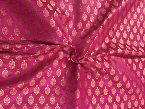 Tissu brocart de soie rose vif d'exception doré métallique BRO702