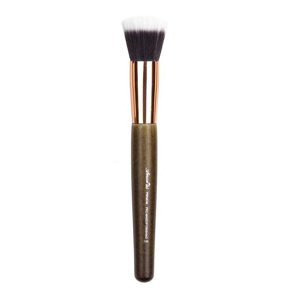 2Chique Boutique Make Up Finishing Brush