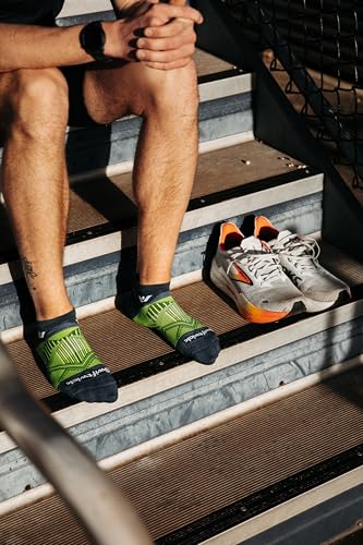 Swiftwick- ASPIRE No Show (Zero Cuff) Running & Cycling Socks3