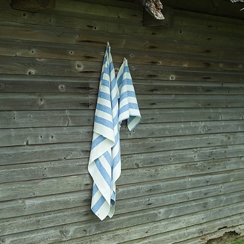 Serviette de bain en lin lavé adieu humidité et odeurs de serviette mal séchée