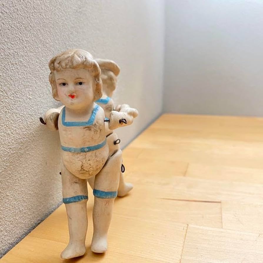 アンティーク】ドイツ製オールビスクドールミニョネット(描き目) アンティーク】ドイツ製オールビスクドールミニョネット(描き目)