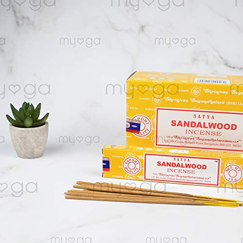 Palitos de incenso Satya Nag Champa Sandalwood 15 gramas x 12 pacotes 180 gramas no total