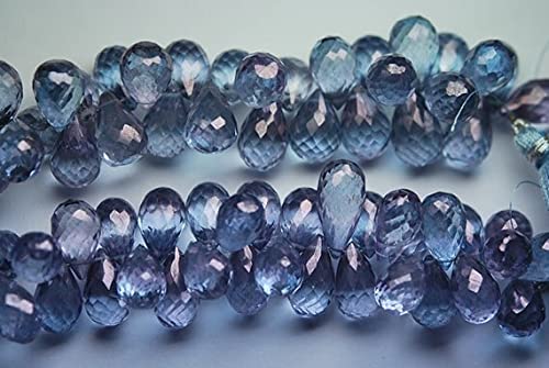 Quartz tanzanite bleu contre les pierres ternes, briolettes facettées éclatantes 14mm