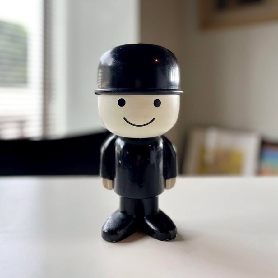 Amazon.co.jp: イギリスヴィンテージ フレッド君 オブジェ : ホーム