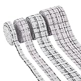 Motif pied-de-poule:composé de petits carrés irréguliers ou de motifs en damier brisés, cela ressemble à des canines imbriquées de loin, plus exquis et rétro que les carrés ordinaires, Texture tweed, souvent associé à des éléments tels que des chaînes en or et des perles, il dégage un tempérament mondain