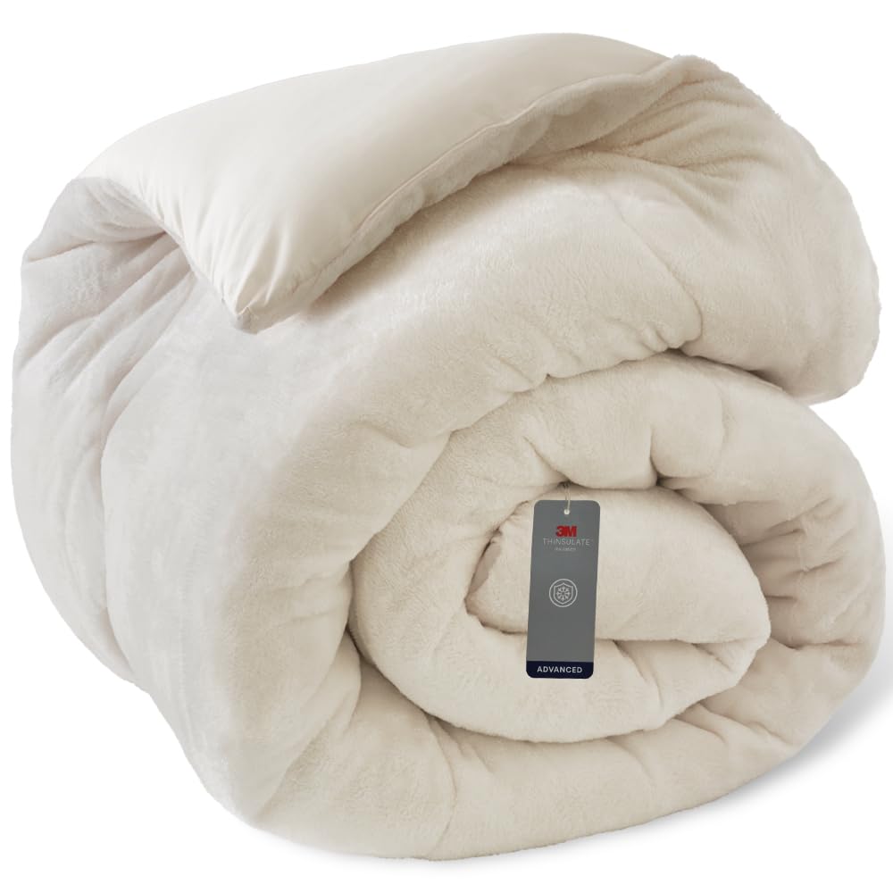 Amazon｜アイリスプラザ 掛け布団 シンサレート 充填量1.5kg 軽くて