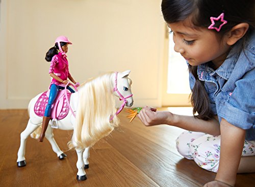 Barbie FDB40 DreamHorse Muñeca y Caballo Interactivo miniatura 4