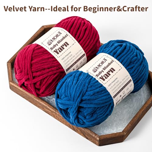 Image of Fluffy Chunky Yarn for Crocheting, Chenille Crochet Yarn 6 Super Bulky, 2 Pack of 87.9 yds /4.23 oz Baby Blanket Yarn, Soft Velvet Yarns for Knitting Amigurumi&DIY Crafts /Hats /Socks(2 Beige)