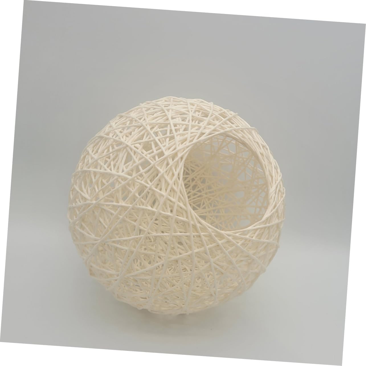 Rustic Woven Lamp Shade Cover for Pendant and Table Lamps White Rattan Design Elegant for Home Shop and Weddings and Long-lasting Lighting Accessory