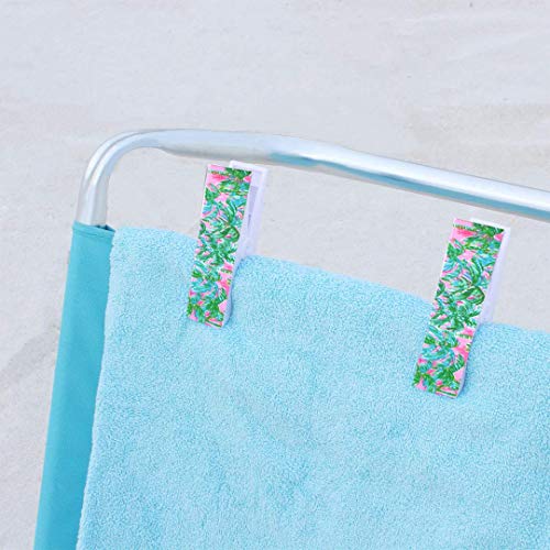 Image of Lilly Pulitzer Water Resistant Vinyl Beach Day Pouch, Zipper Bag Includes Drink Hugger, Small Pouch, and Towel Clips, Suite Views, One Size, Beach Day Pouch
