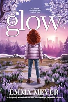 Paperback Glow: An Inspiring Chapter Book for Girls Book