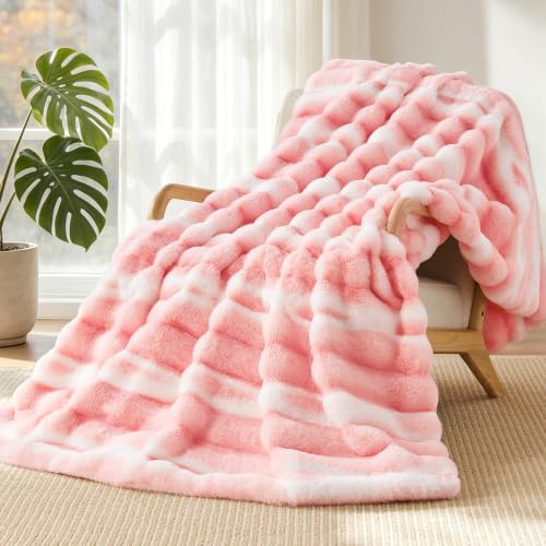 VFROO Faux Rabbit Fur Throw Blanket, Plush Fuzzy Blanket, 60" × 80", Pink