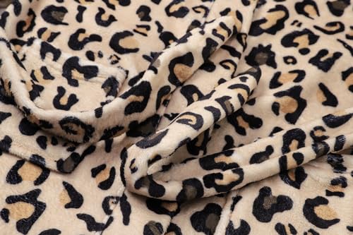 Image of Umeyda Girls Fleece Hooded Robes, Warm Printed Bath Robe for Kids Soft Fuzzy Bathrobe for Gifts