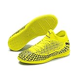 sportschuhe fußball Automatisch mehr Spaß für junge Spieler: Die Hallen-Fußballschuhe mit moderner Schnürung haben eine griffige Indoor-Sohle und geben Kids viel Wendigkeit auf dem Soccer-Platz.