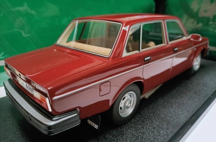 Cult 1/18 ボルボ 244DL 1975 RE Cult Scale Models Volvo 244 DL