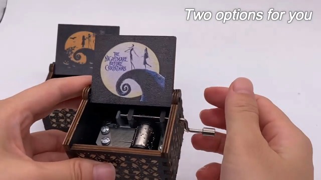 Amazon.com: Youtang Hand Crank Music Box Halloween Christmas Laser