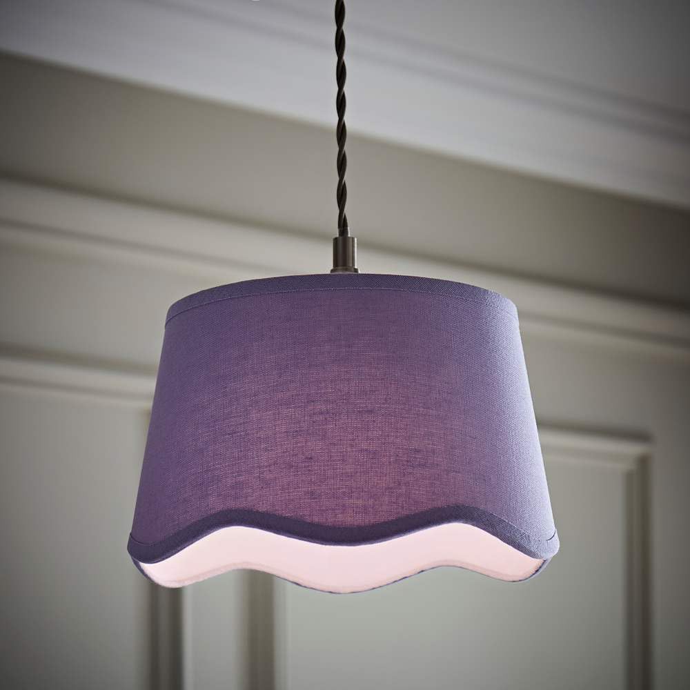 Valuelights Unisex Lilac Mabel Linen Small 20Cm Scallop Edge W/ Trim Lamp Shade W/ Bulb In