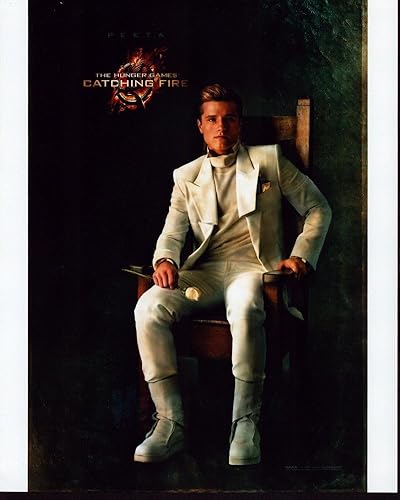 Miniatura 1 de Posterazzi Josh Hutcherson In Hair For The Hunger Games Catching Fire Photo Print (16 x 20) - Artículo # MVM02195