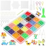 🎀【Packungsinhalt】: Das wasserperlen nachfüllset enthält 4800 magische beads in 24 farben, das zubehör umfasst 3 schablonen, 1 kugelschreiber, 1 spatel, 2 pinzetten, 1 sprühflasche, 10 schlüsselanhänger, 10 schlüsselbänder, 20 offene kreise, 12 karten, 1 leere schachtel mit 24 fächern, 1 englische version der gebrauchsanweisung. Mit diesem kleinen zubehör können sie die fertigen muster auffädeln und an schultaschen, schlüsseln, handys, als ringe, armbänder und als gute wahl hängen.