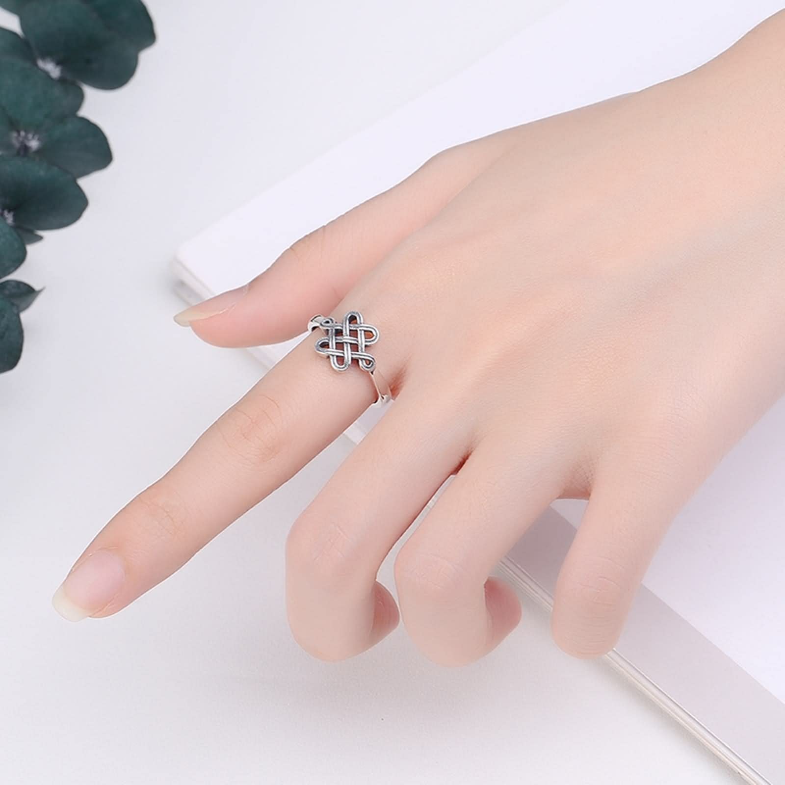 Personalisierter Ring aus Sterlingsilber, Bandringe für Frauen, Eheringe mit chinesischem Knoten, verstellbare Größe