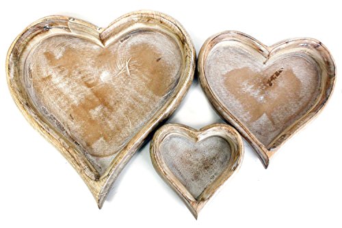 Image of Set Of 3 Distressed Shabby Chic Nestling Wooden Heart Trays
