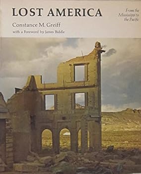 Paperback Lost America - From the Mississippi to the Pacific Book