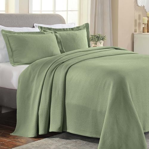 Superior Oversized Premium Bedspread Set, Diamond Solitaire Jacquard Design, Soft, Breathable, All-Season, Matching Pillow Shams, Lightweight and Cozy Bedding, King, Coral