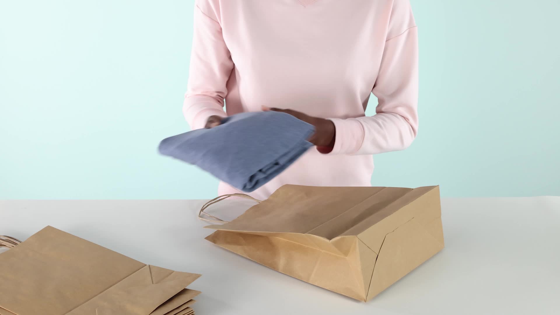 Sacchetti Di Carta Saul SDS26 - 25 Pezzi, 26x12x36cm, Robusti Per Shopping E Trasporto, Capacità Fino A 4kg - Foto 7