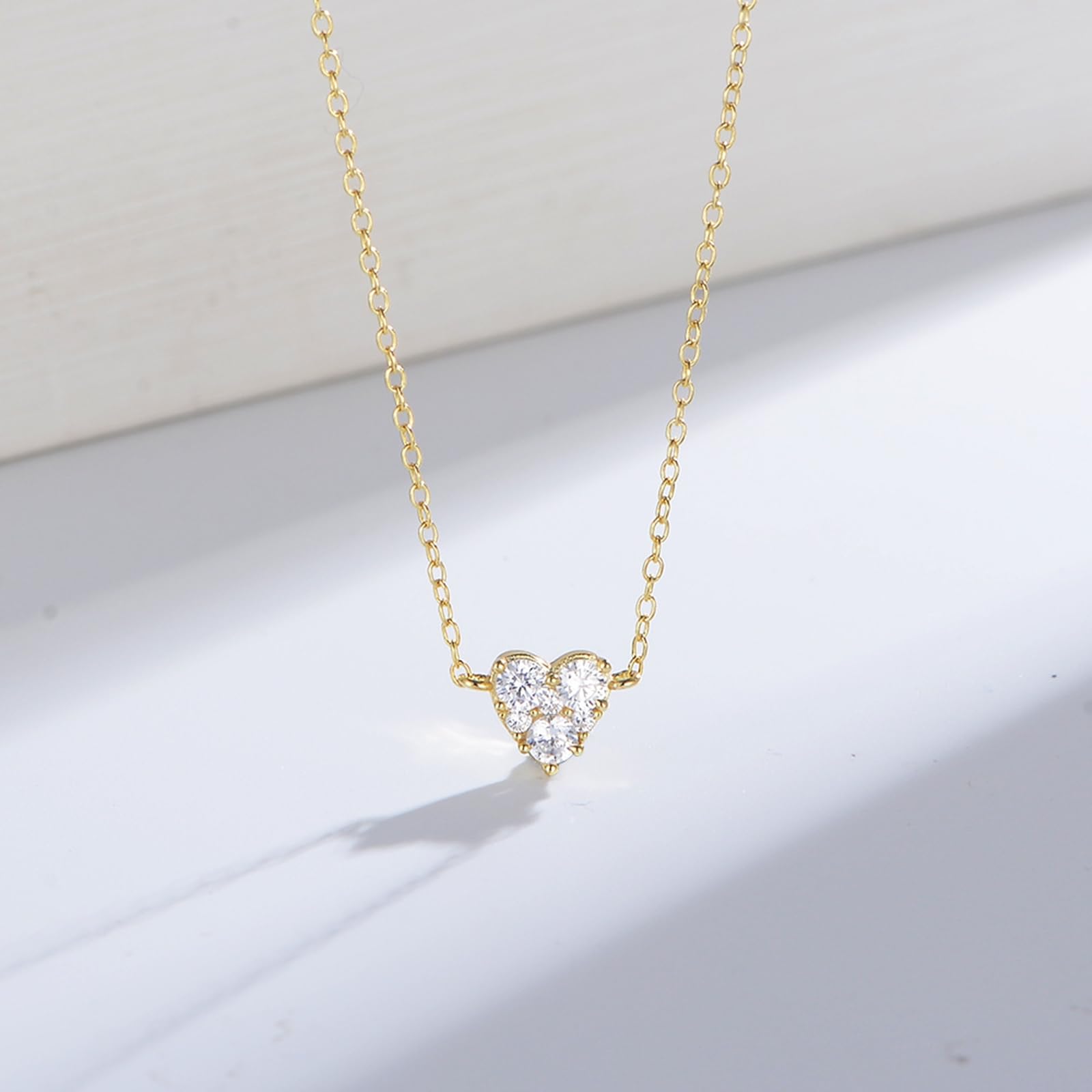 Collana Donna, Donna Oro Giallo Pendente a Cuore 7MM con moissanite Scintillante, Lunghezza 36+5cm