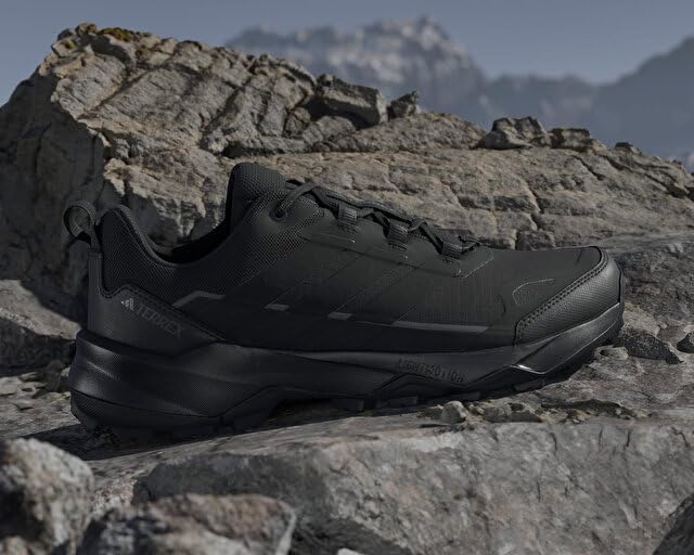 Adidas Herren Terrex Skychaser AX5 Gore-TEX Hiking Shoes, Core Black/Core Black/Carbon, 43 1/3 EU