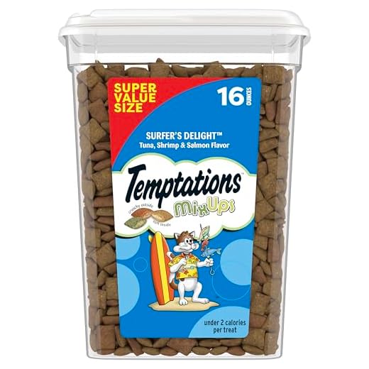 Temptations Cat Treats MixUps Surfer's Delight, Tuna, Shrimp, Salmon Flavor, Crunchy and Soft Cat Treats, 16 oz. Tub