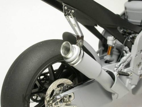 Tamiya 1/12 Yamaha 2005 Super Detail Up Set Racing Motorcycle Model Kit MD29001