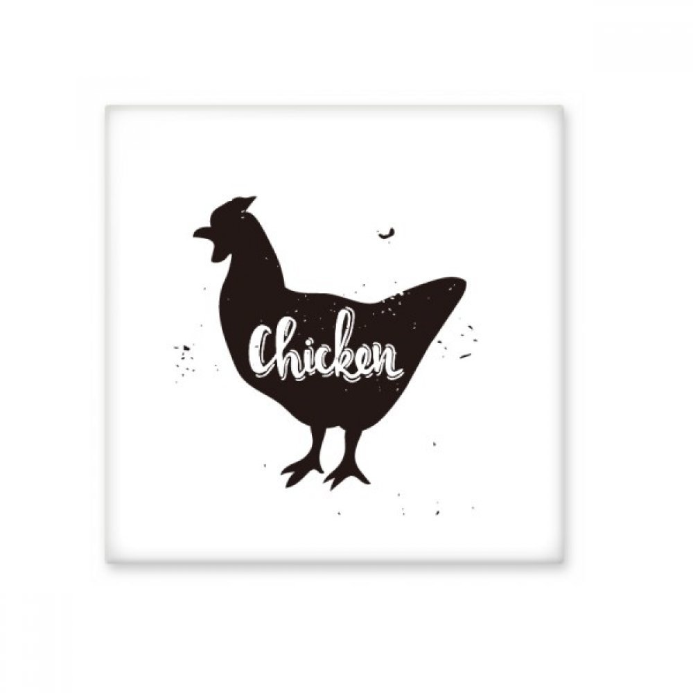 Carreau poulet en céramique noir et blanc pour rénover un mur de cuisine terne