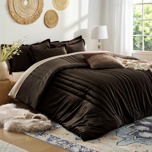 MUSSEL Luxury Brown Velvet California King Size Bed Comforter Set 3 Pieces by MUSSEL - Used condition - Image 4