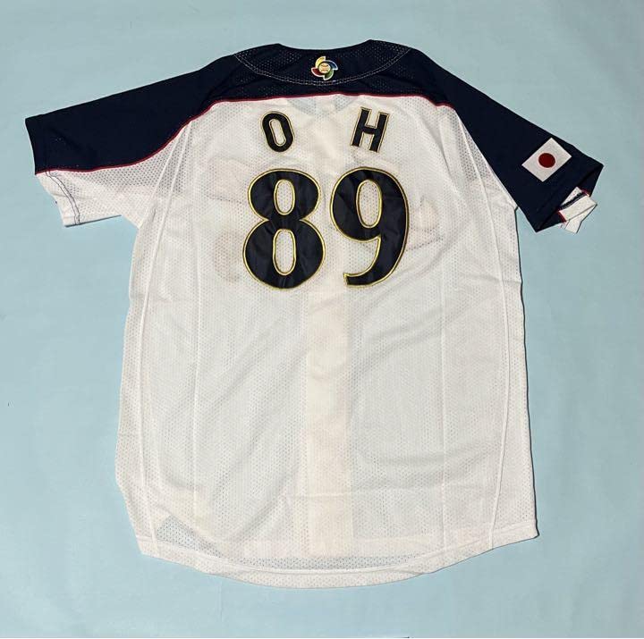 Amazon.co.jp: タグ付 2006WBC日本代表ユニフォーム 王貞治監督モデル
