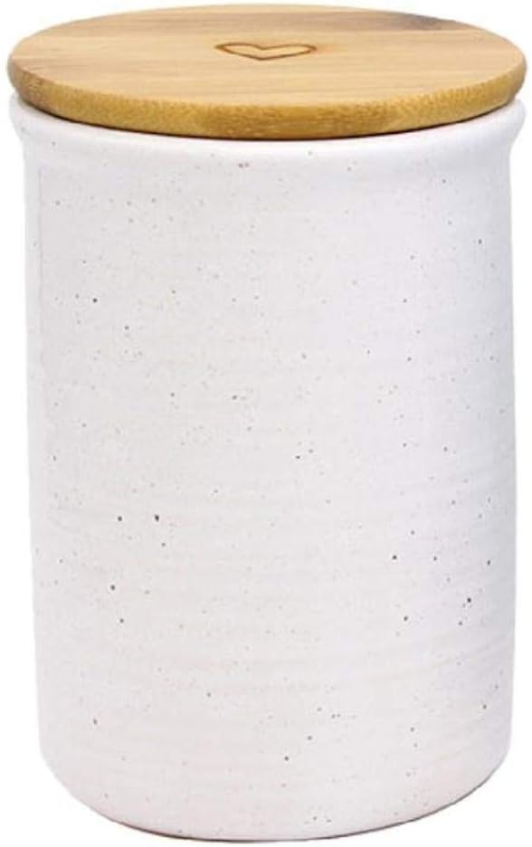 Dennis East International, LLC Kitchen & Drinkware