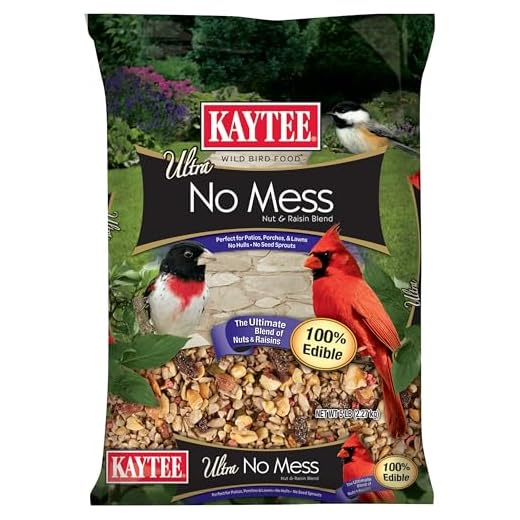 Kaytee Ultra No Mess Nut & Raisin Blend 5 Pounds