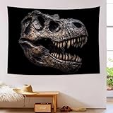 Tapiz De Pared De Poliéster Premium: Este Tapiz De Pared Impreso Tiranosaurio Rex Está Hecho De Poliéster De Alta Calidad, Ligero, Suave, Duradero Y Agradable Al Tacto. Los Bordes Limpios Con Acabados Cosidos a Mano Y Un Dobladillo Delicado Hacen Que Este Tapiz De Pared Caiga Bien Y Tenga Una Larga Duración. Ideal Para Quienes Necesitan Un Tapiz Decorativo De Pared Confiable Para Uso En El Hogar O Al Aire Libre