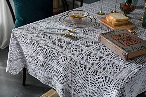 Nappe fait main vintage 180x180cm au cachet authentique