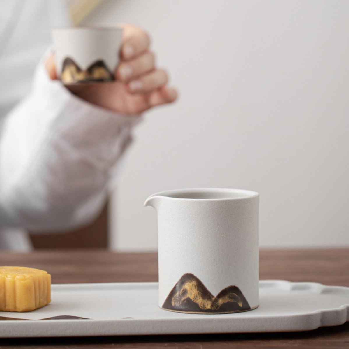 Ceramic Tea Pitcher White with Spout, Japanese Style for Tea Shops