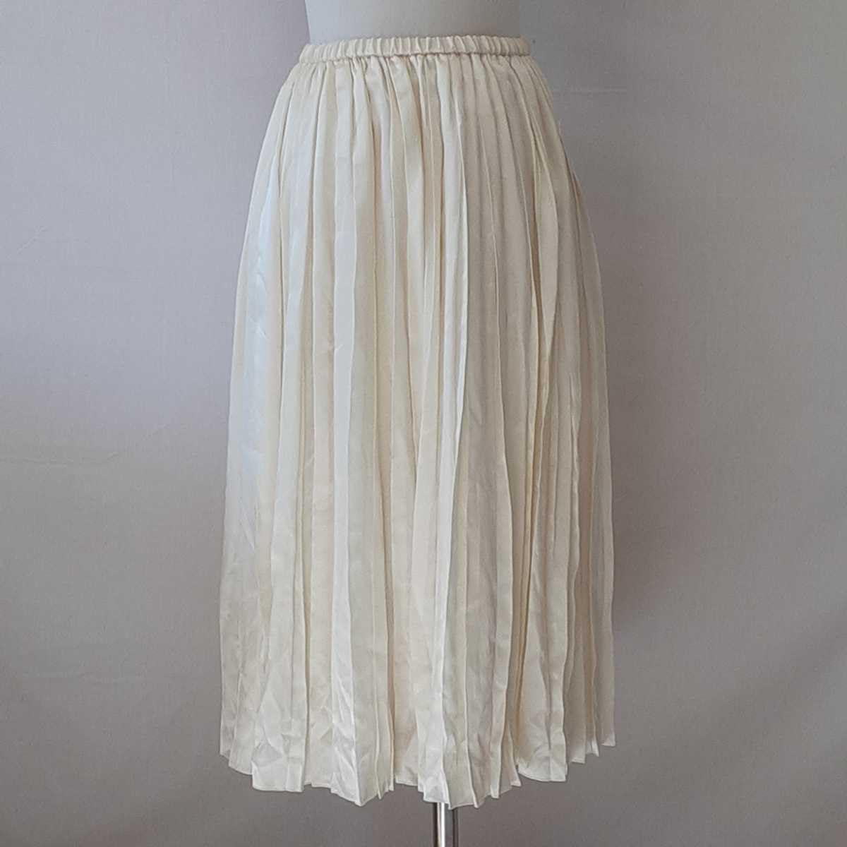 Amazon.co.jp: ドゥロワー シルク プリーツスカート DRAWER : ファッション 