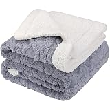 Aneco Doppelseitige Sherpa-Decke Winter Dicke Doppelschicht Überwurfdecke Warme gemütliche Strickdecke Weiche Fleecedecke für Sofa Couch Bett (Hellgrau)