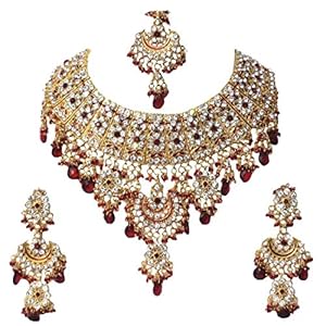 Finekraft Collier de mariée plaqué or style Bollywood avec perles et zircons cubiques, avec tikka et boucles d’oreilles…