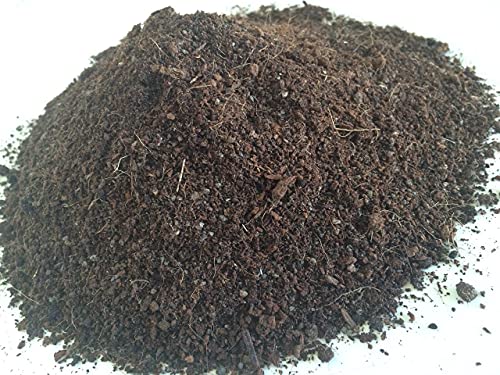 Image of Green Roots Organic Potting Soil Mix with Cocopeat, Vermicompost, Neem Granule, Plant Manure /Khad - 3 KG