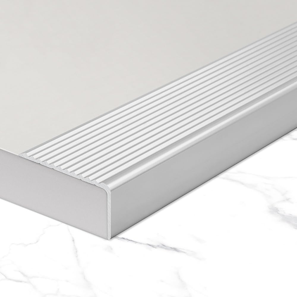 1 pieza de perfil de aluminio en forma de L for escaleras de 91-122 cm (36"-48") - Borde antideslizante for escaleras, protector impermeable for bordes de escaleras(Silver,4cmx90cm)