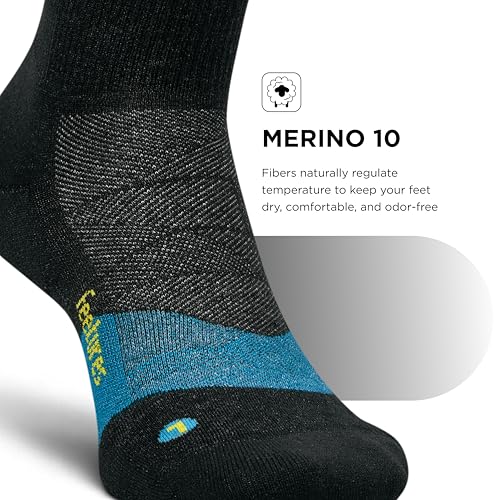 Image of Feetures Merino 10 Cushion Quarter Sock Stripe