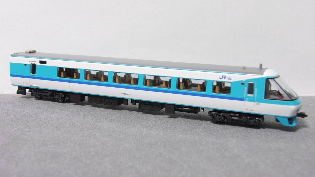 Amazon.co.jp: KATO クロ380-5 10-1641 381系 スーパーくろしお
