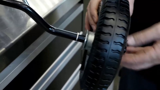 Amazon.com: Dirt Bike Training Wheels 50cc - Universal Compatible